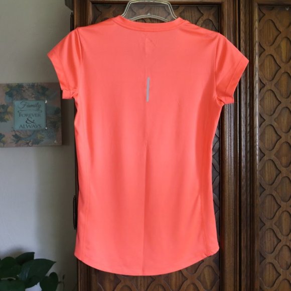 3/$15 NIKE DRI-FIT Neon Orange Short Sleeve V-Neck Tee - Picture 7 of 16
